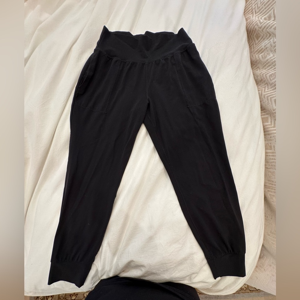 Athleta Salutation joggers